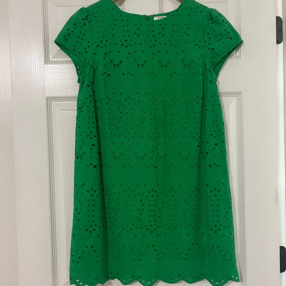 crown & ivy Green Eyelet Short Sleeve Dress